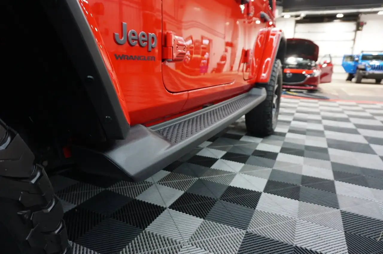 Jeep Wrangler - Image 44