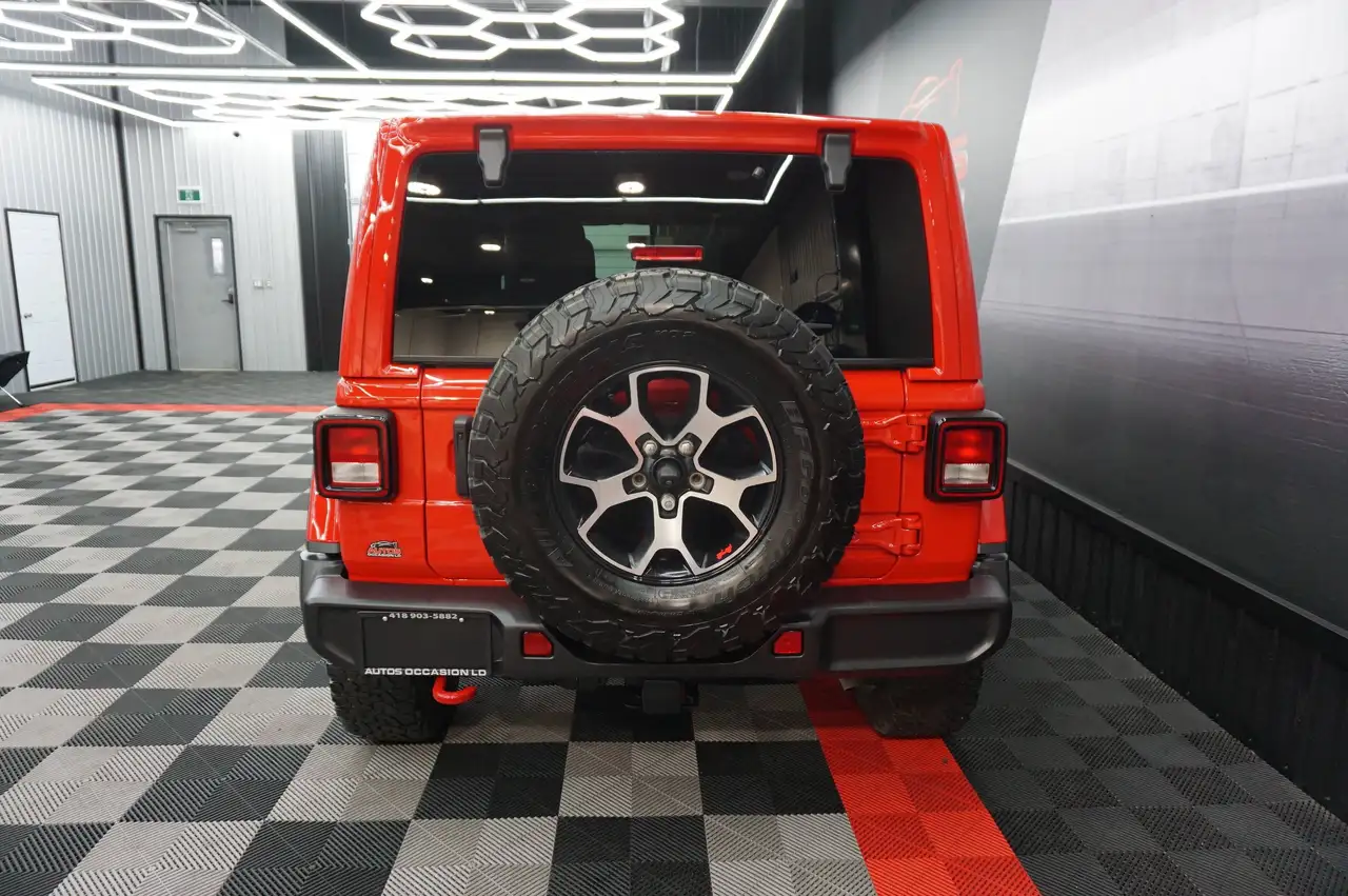 Jeep Wrangler - Image 8