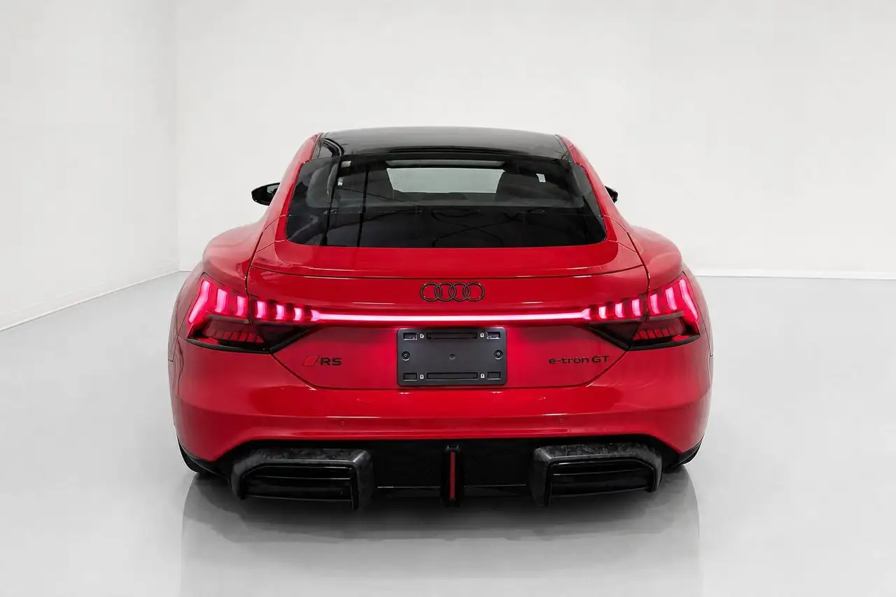 Audi RS e-tron GT - Image 4