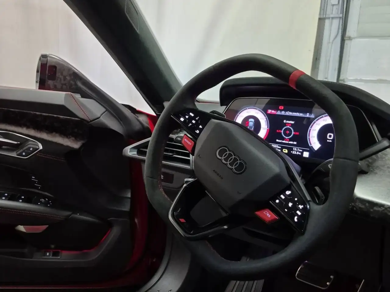Audi RS e-tron GT - Image 11