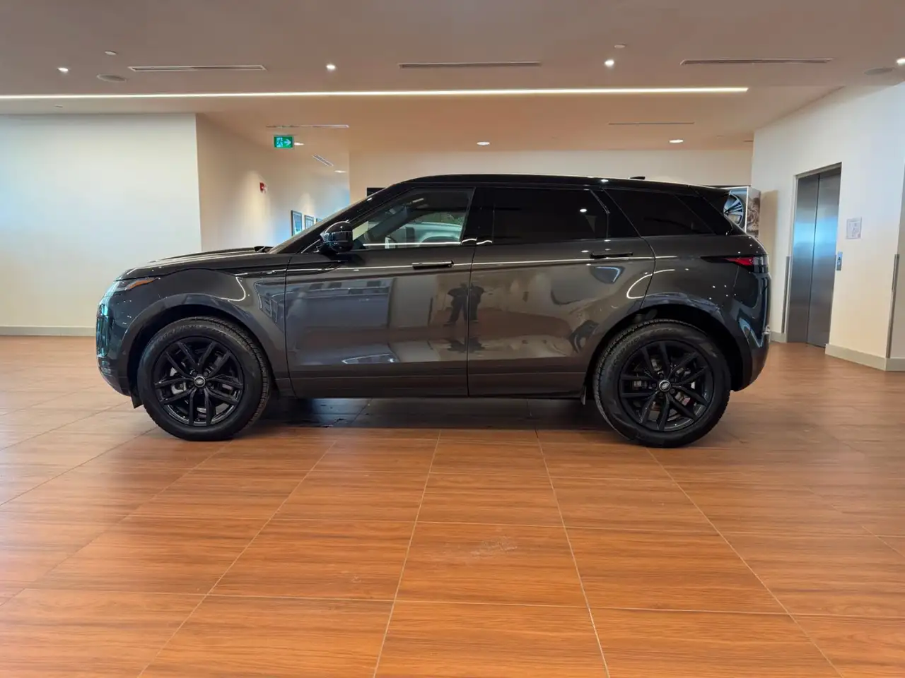 Land Rover Range Rover Evoque - Image 7