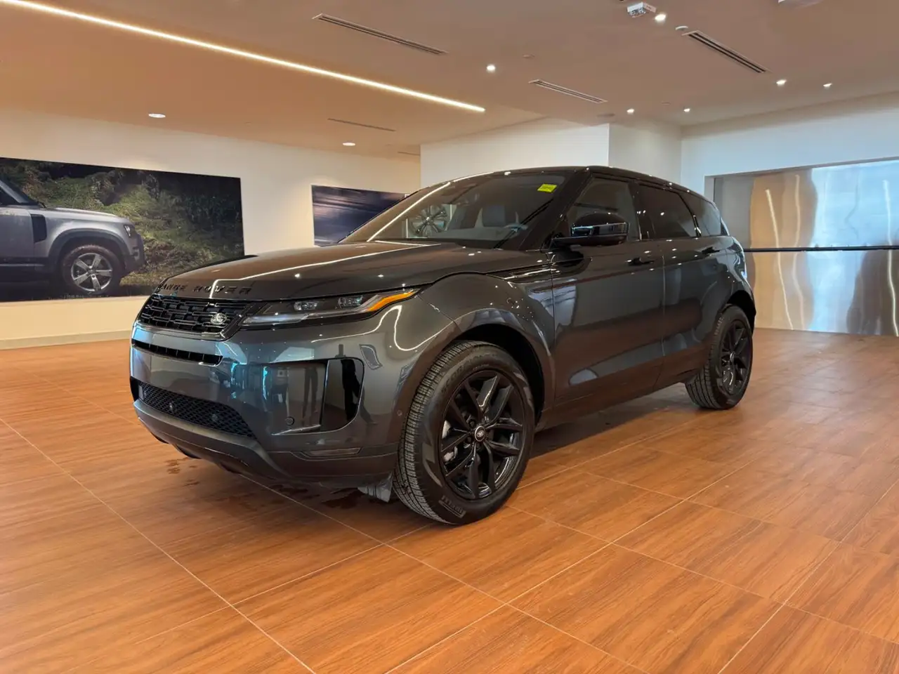 Land Rover Range Rover Evoque - Image 1