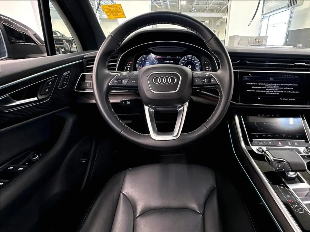 Audi Q7 - Image 5