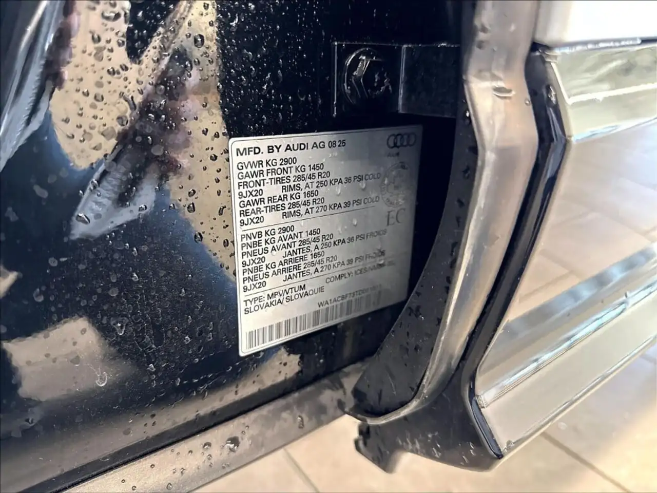 Audi Q7 - Image 30
