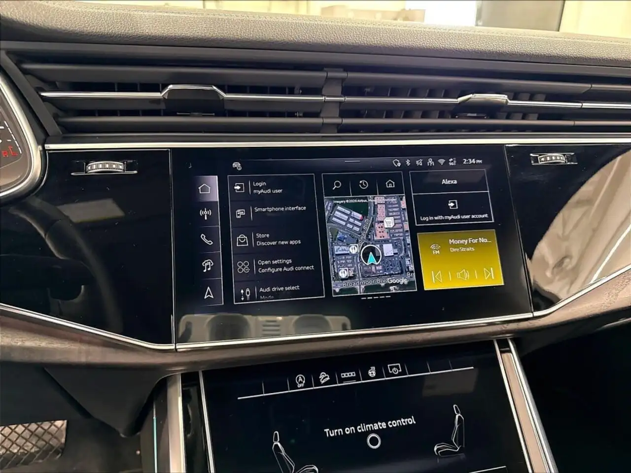 Audi Q7 - Image 18