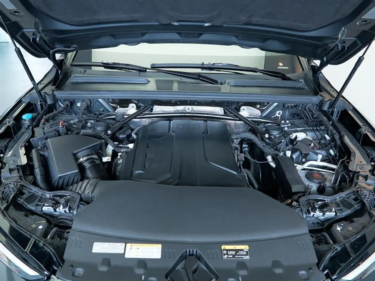 Audi Q5 - Image 14