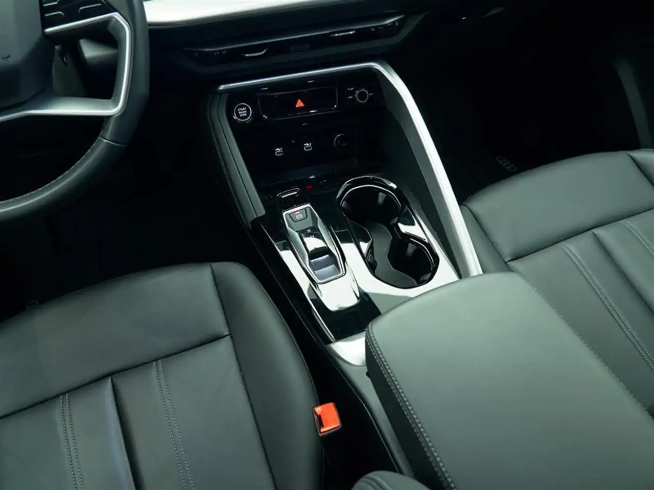 Audi Q5 - Image 33