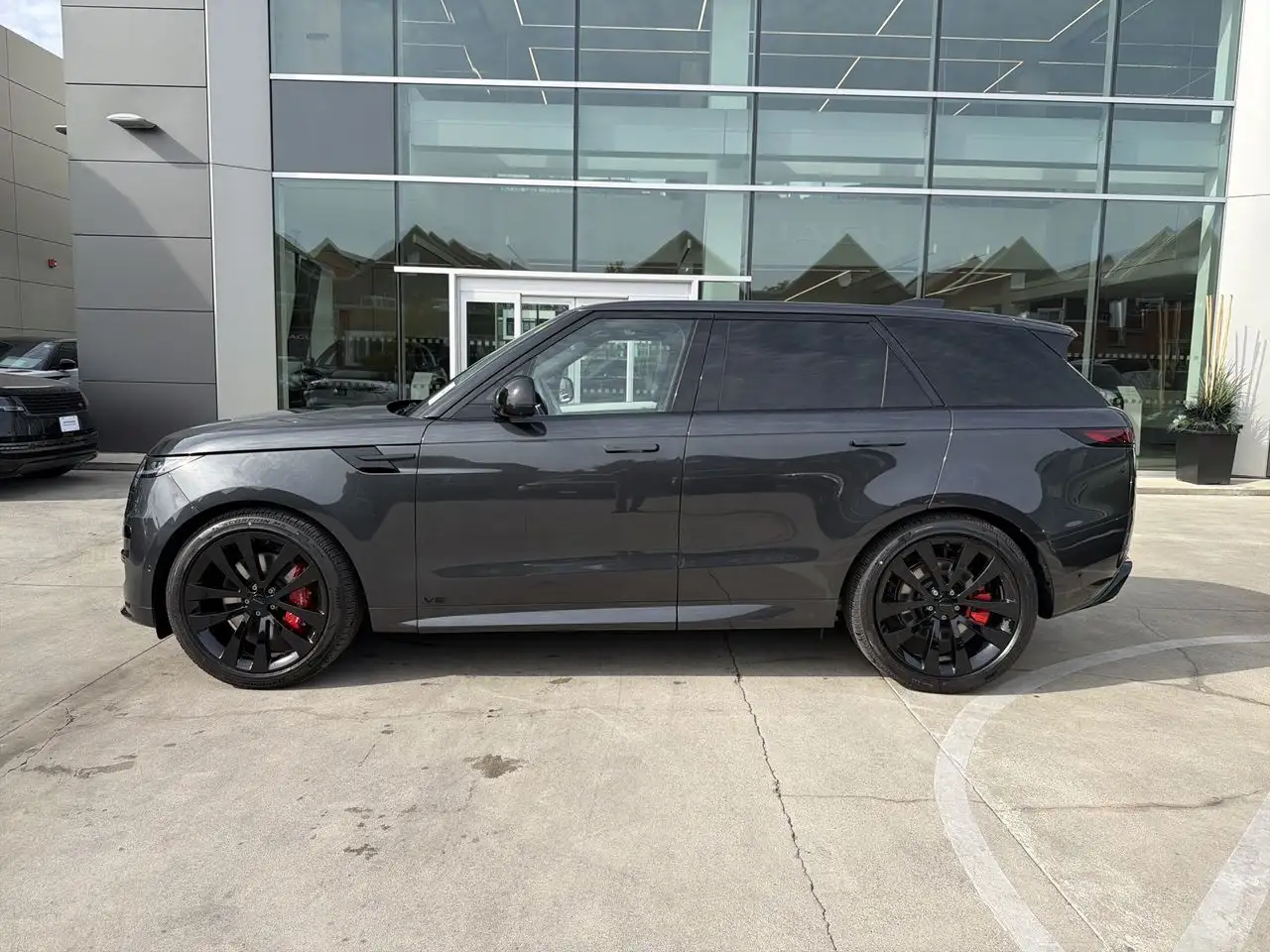 Land Rover Range Rover Sport - Image 5
