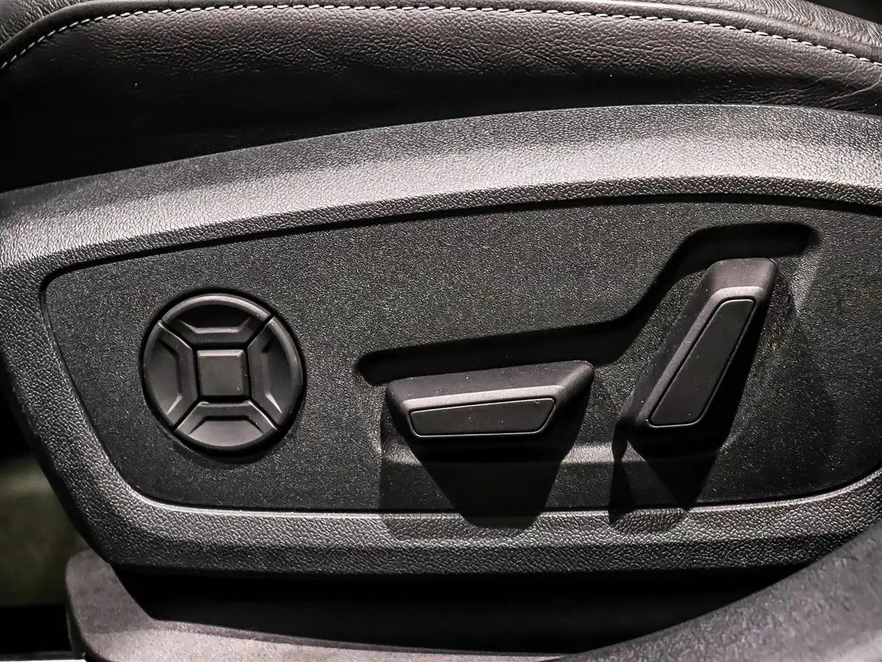 Audi S3 - Image 17