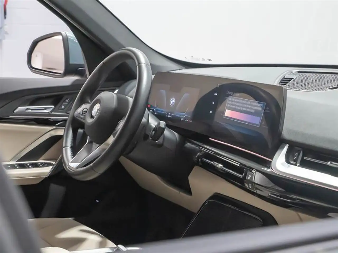 BMW X1 - Image 12