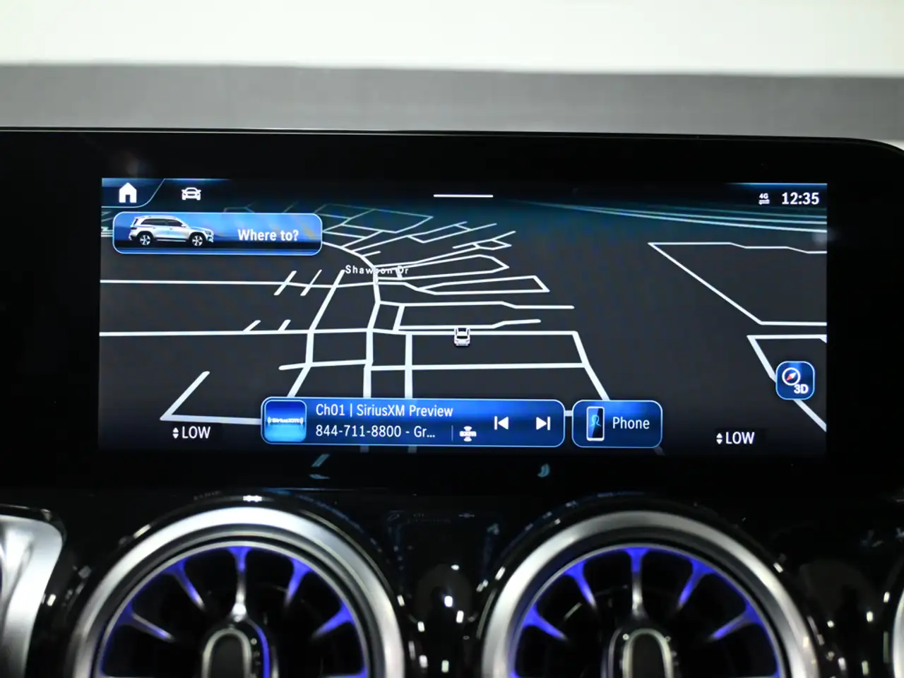 Mercedes-Benz GLB - Image 16