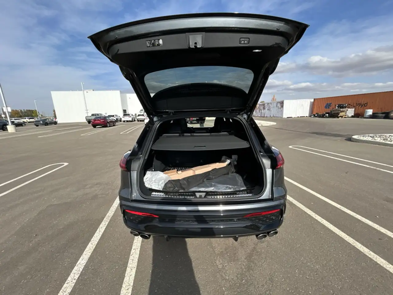 Audi SQ5 - Image 20