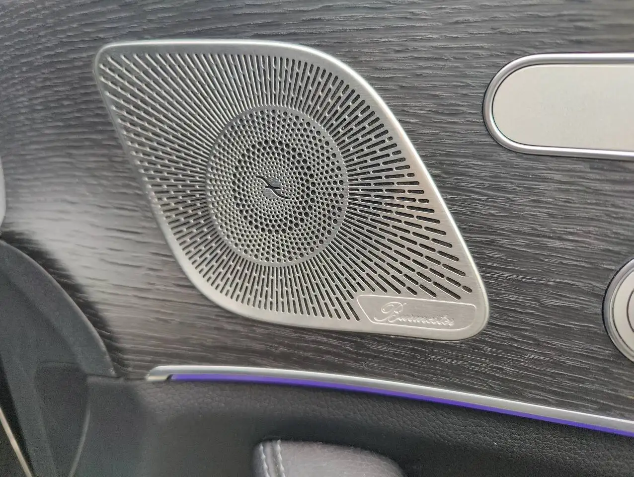 Mercedes-Benz GLE - Image 17
