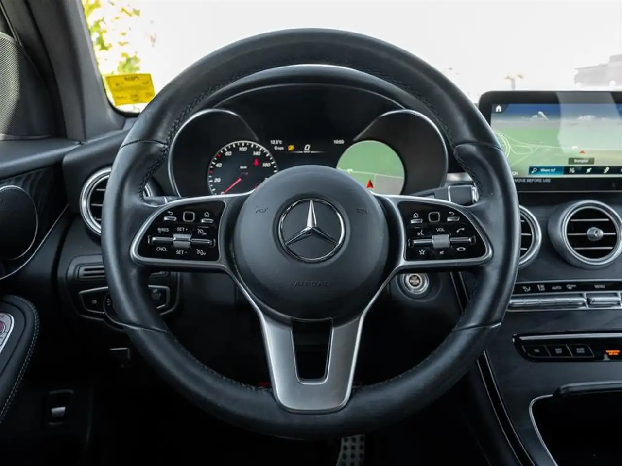 Mercedes-Benz GLC - Image 15