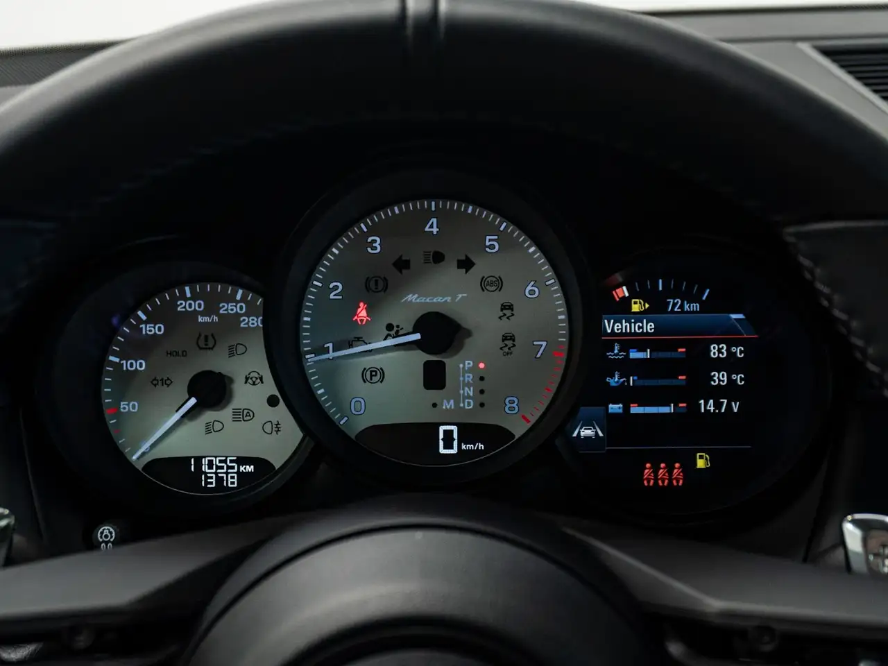 Porsche Macan - Image 16