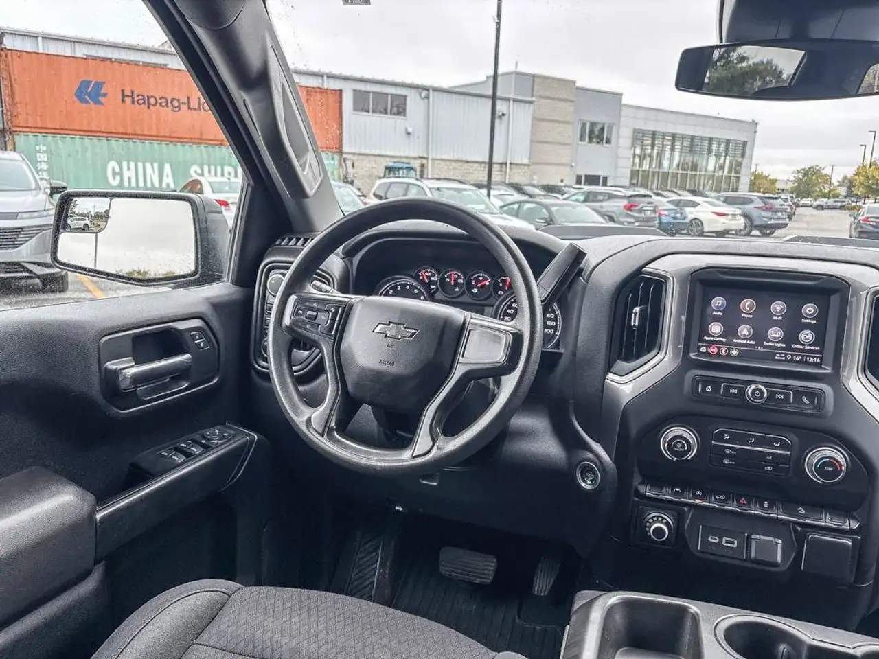 Chevrolet Silverado 1500 - Image 12