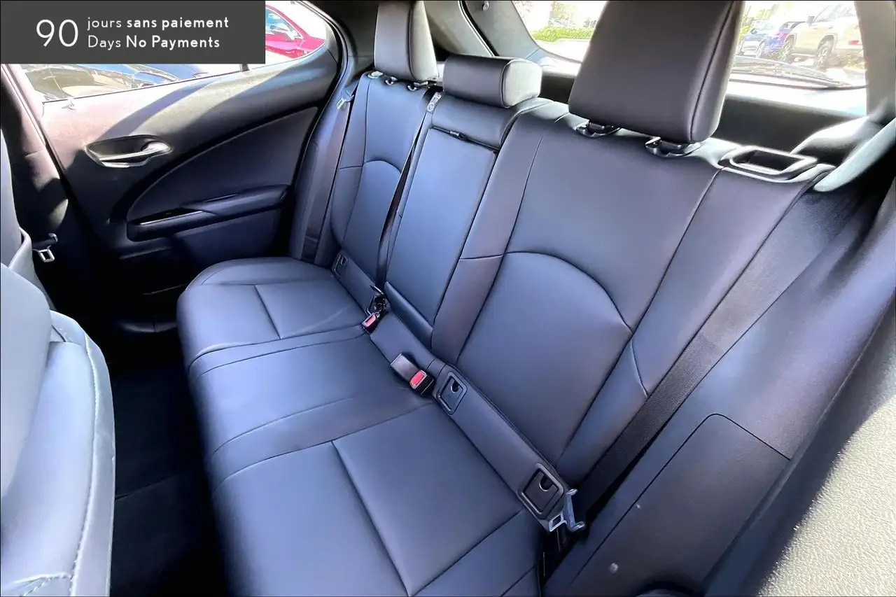 Lexus UX - Image 28