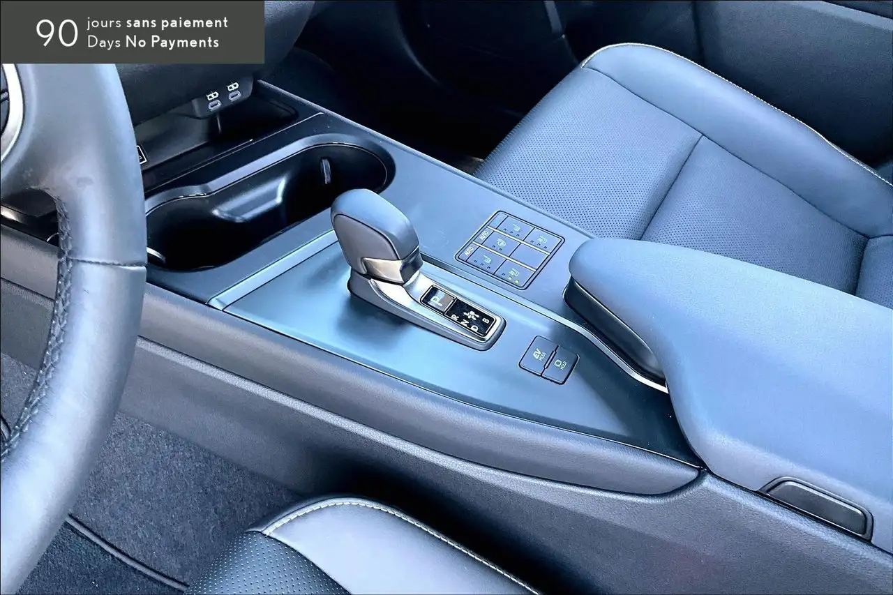 Lexus UX - Image 14