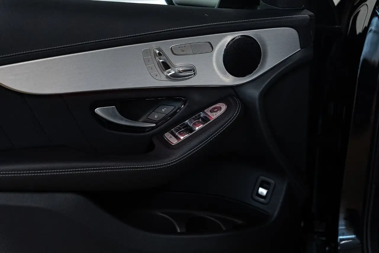 Mercedes-Benz GLC - Image 8