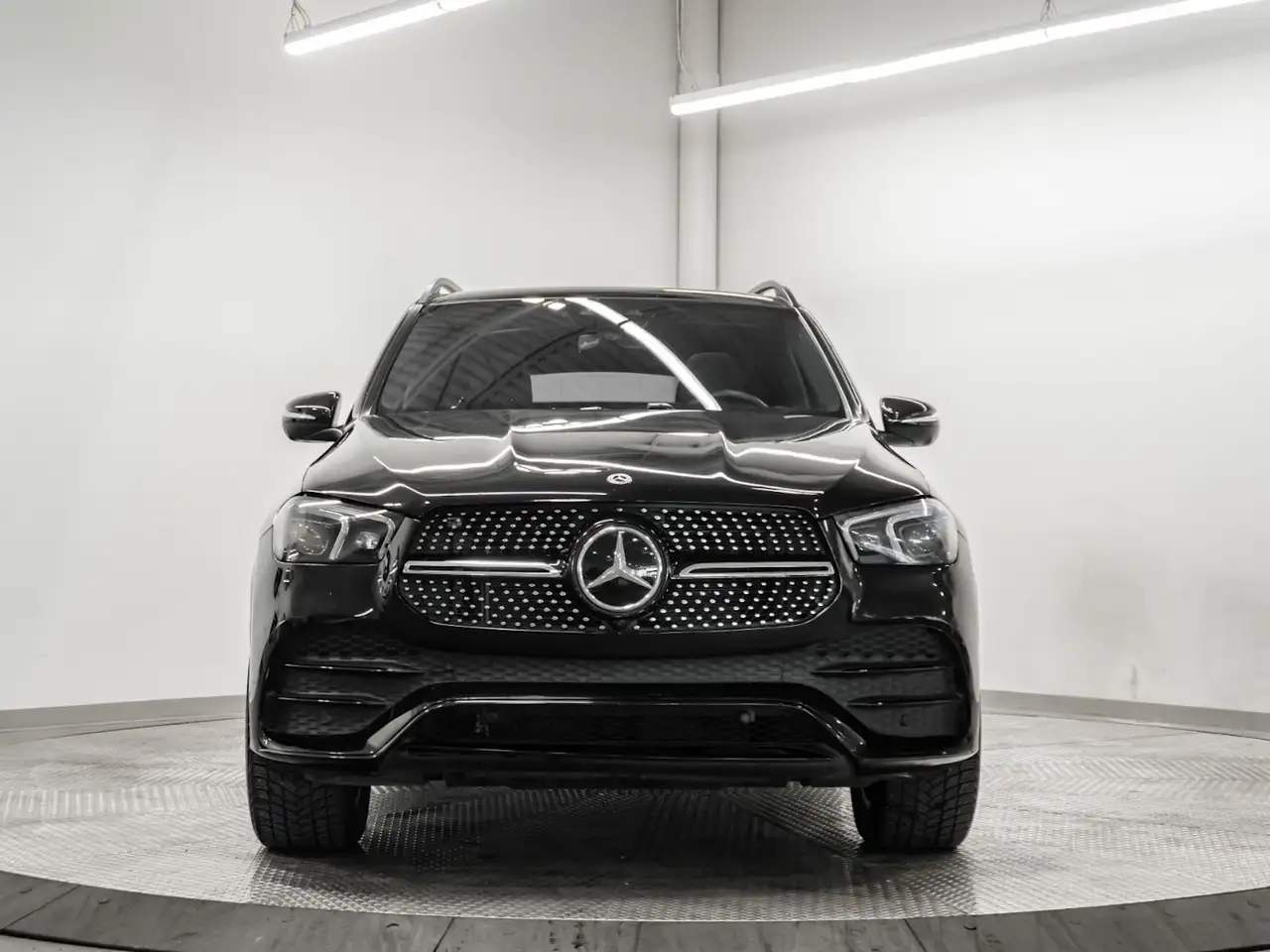 Mercedes-Benz GLE - Image 8