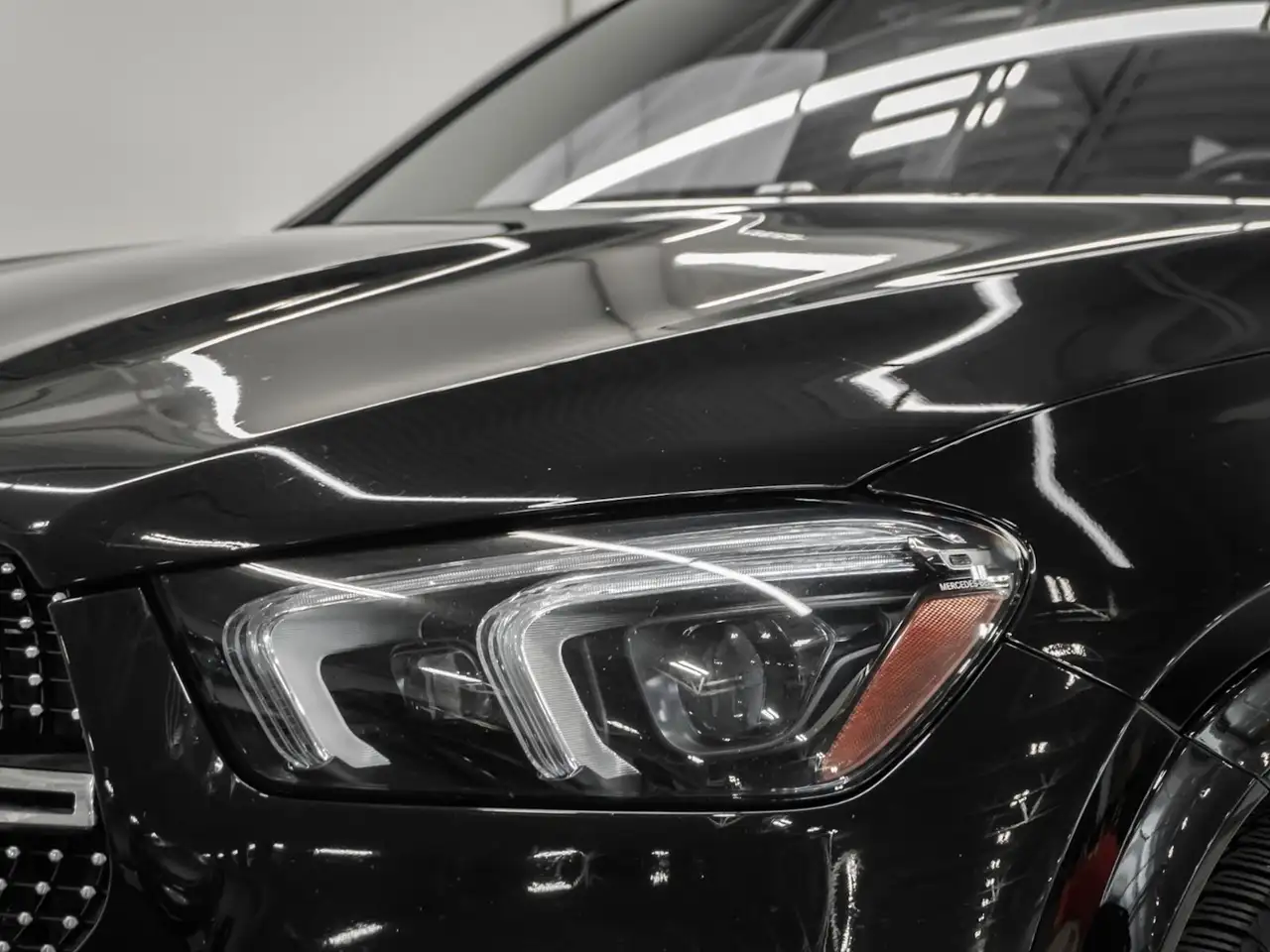 Mercedes-Benz GLE - Image 13