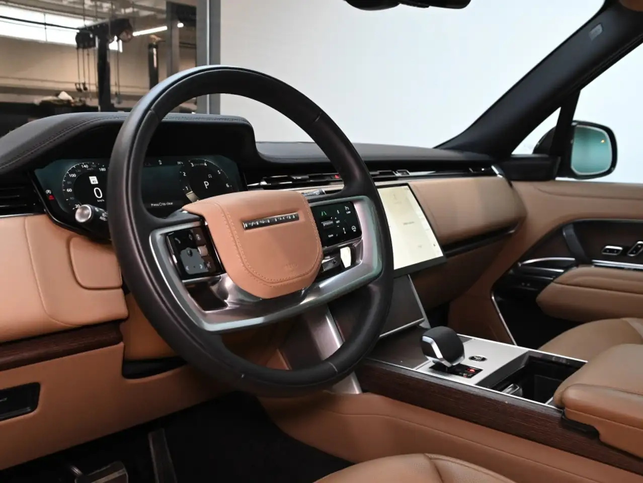 Land Rover Range Rover - Image 3
