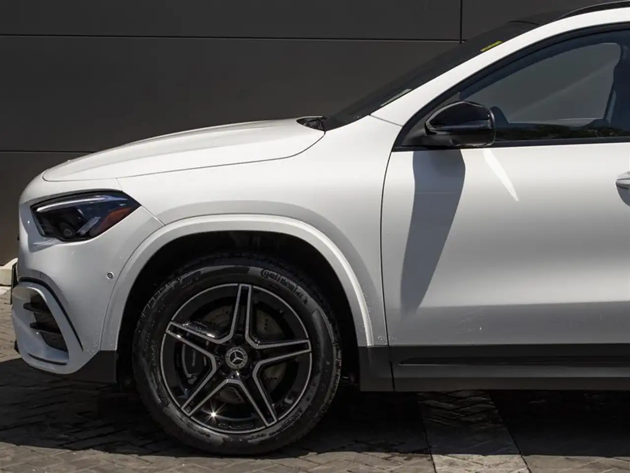 Mercedes-Benz GLA - Image 3