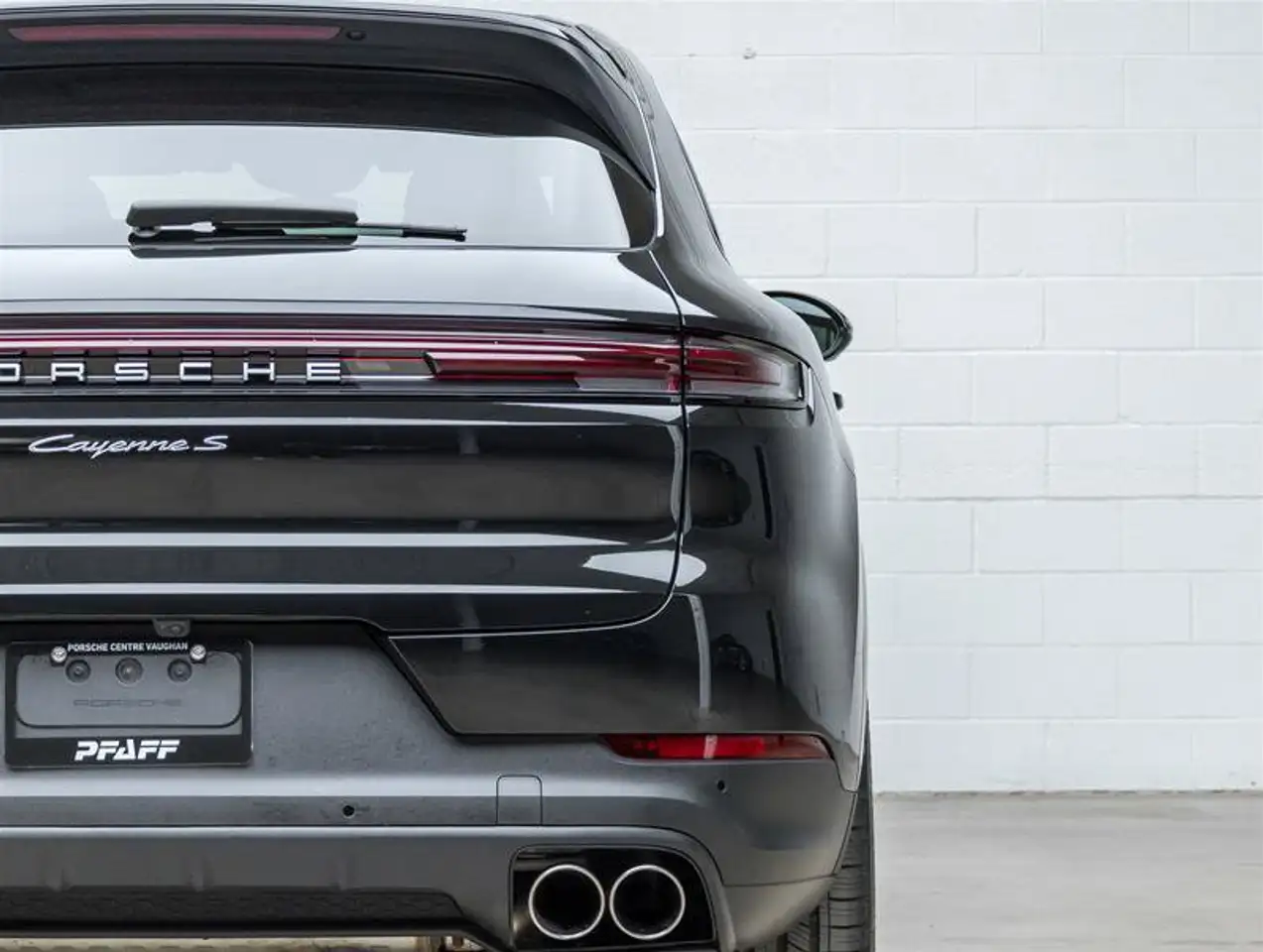 Porsche Cayenne - Image 11