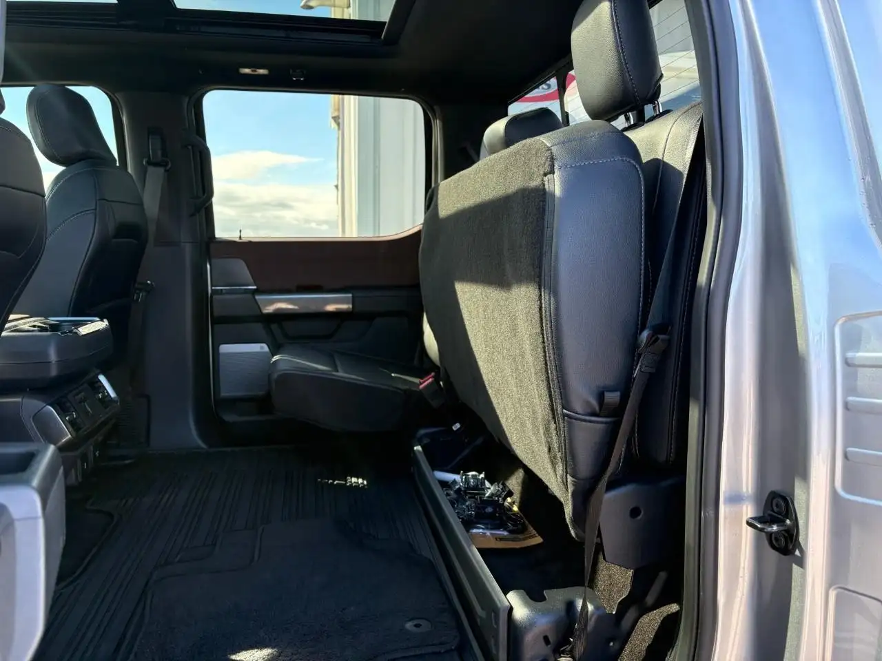 Ford F-150 - Image 15