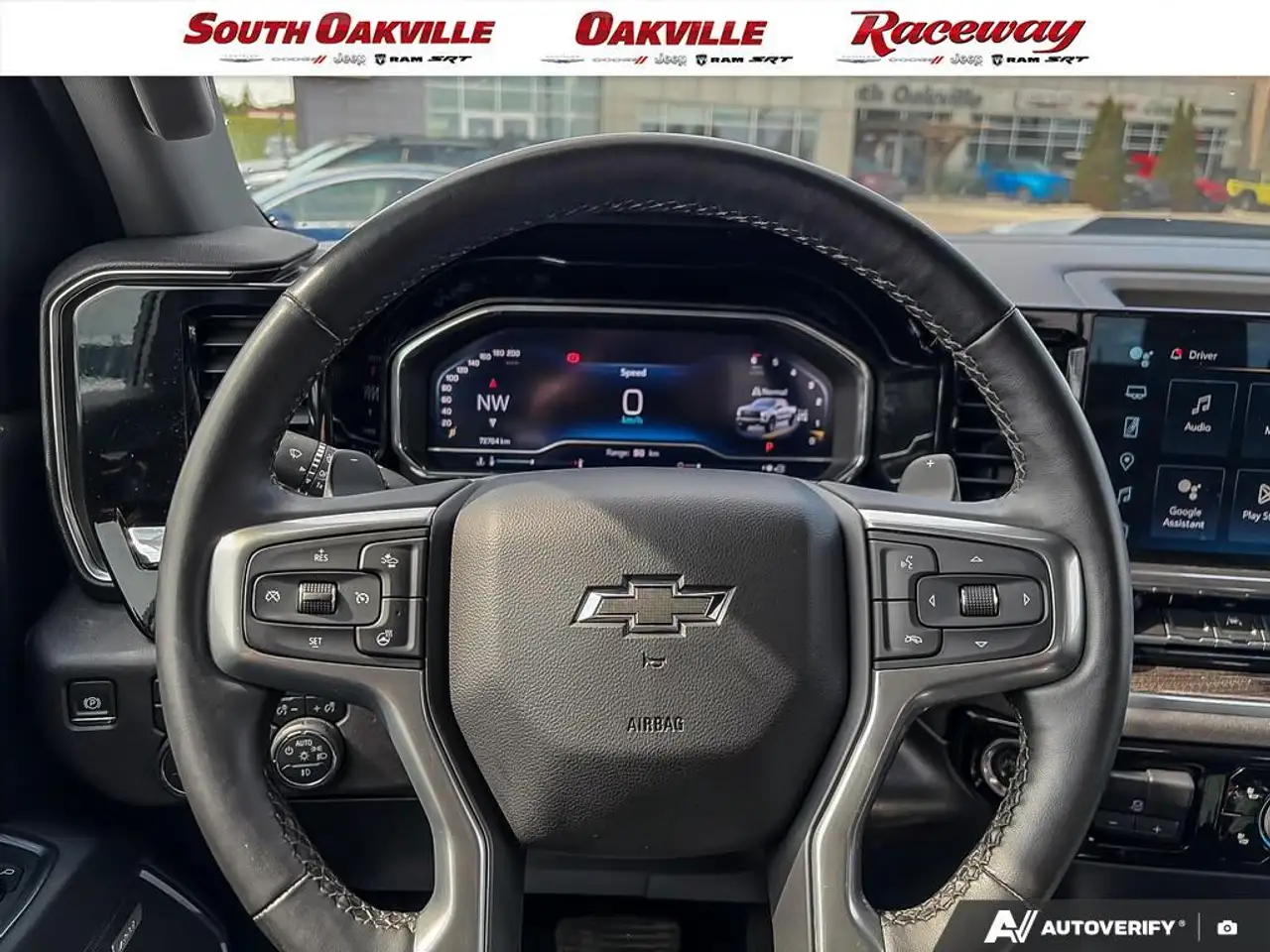 Chevrolet Silverado 1500 - Image 14