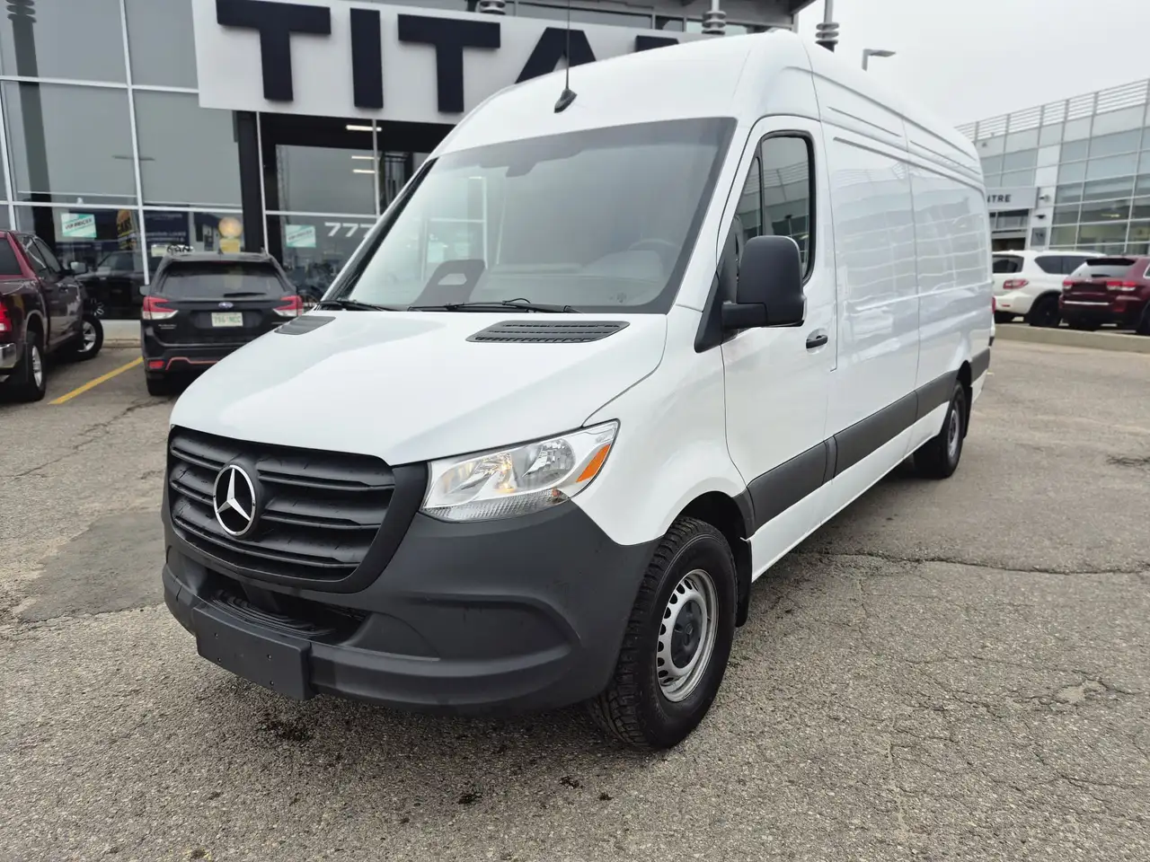Mercedes-Benz Sprinter - Image 3