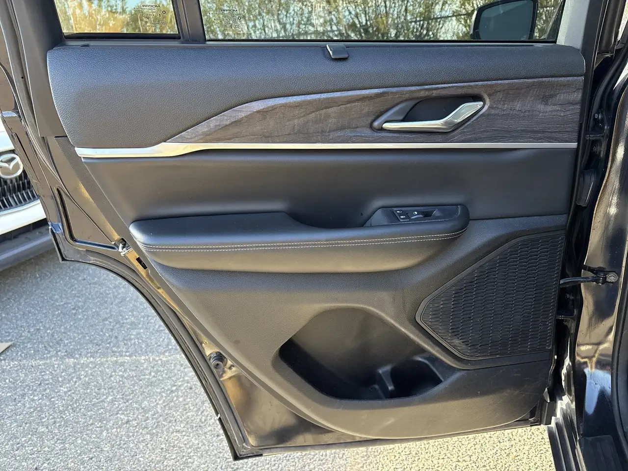 Jeep Grand Cherokee - Image 27
