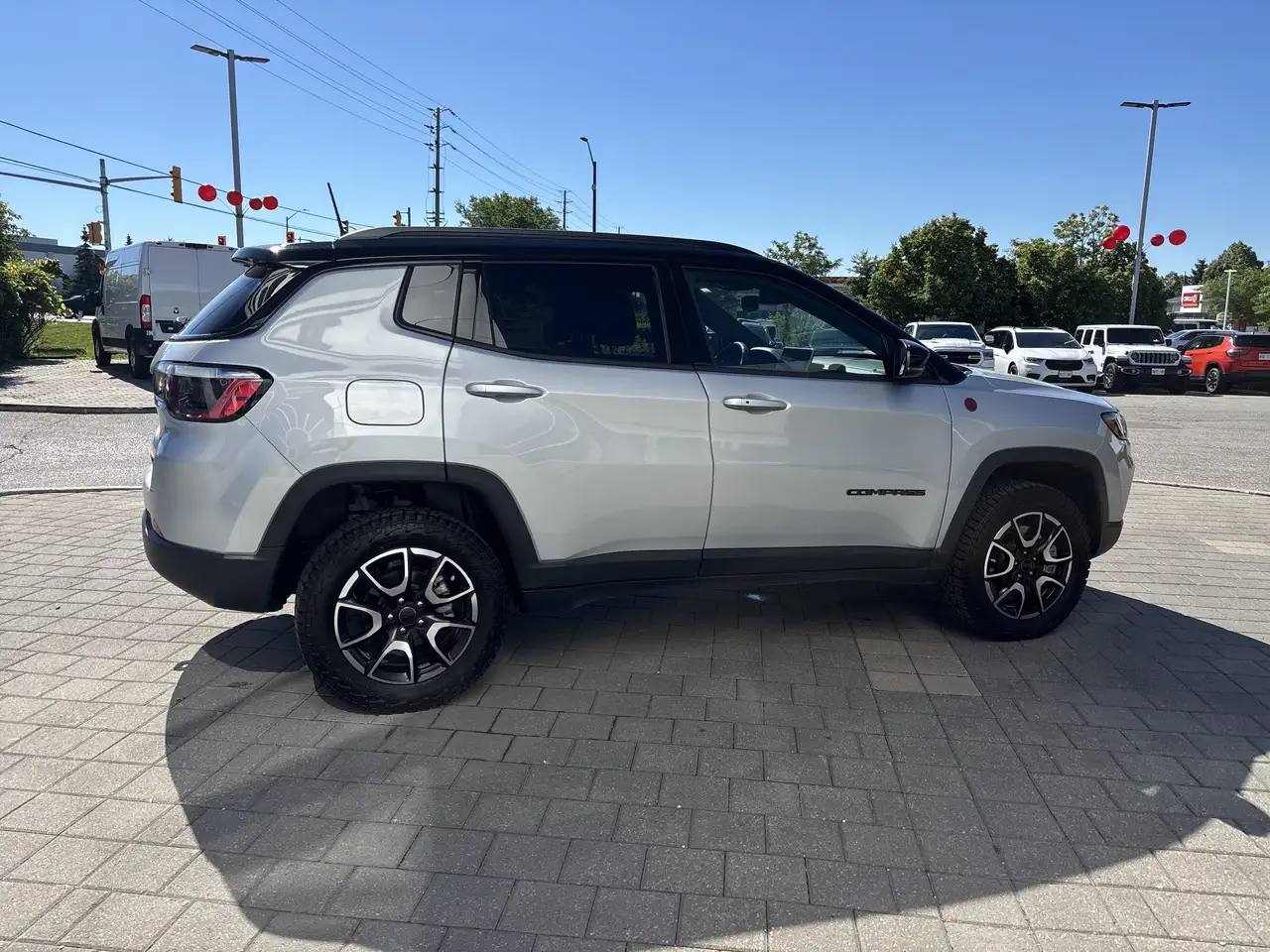 Jeep Compass - Image 8