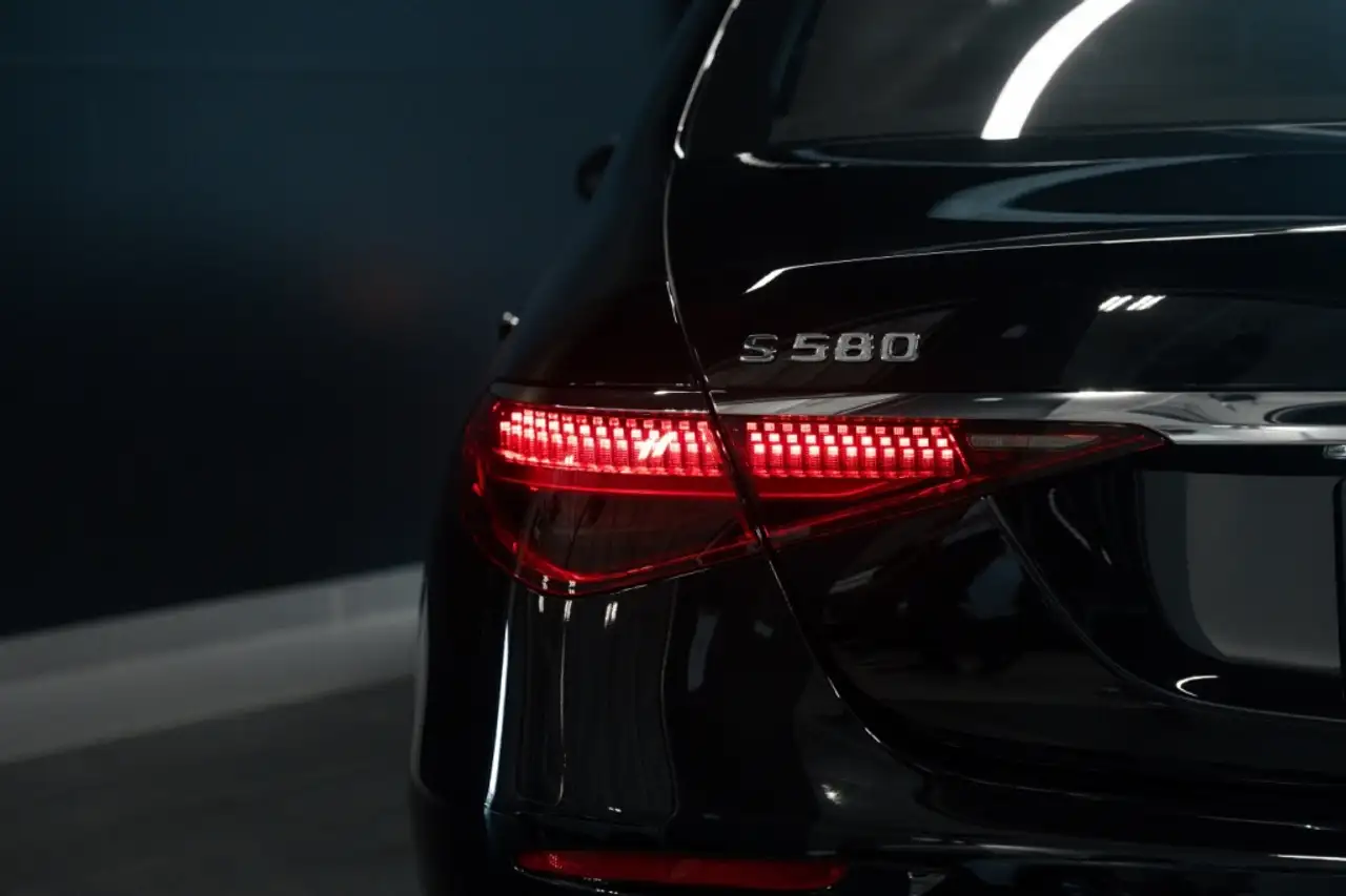Mercedes-Benz S-Class - Image 7
