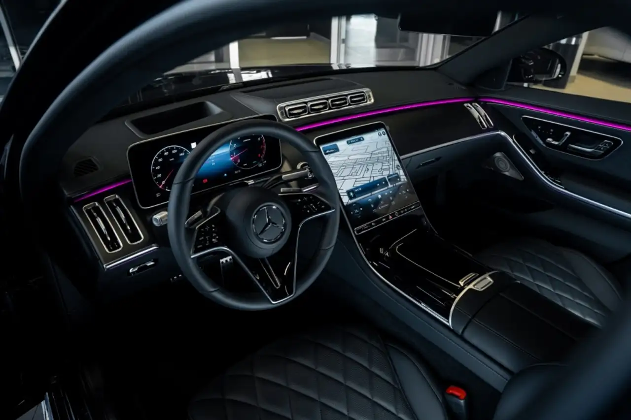 Mercedes-Benz S-Class - Image 23
