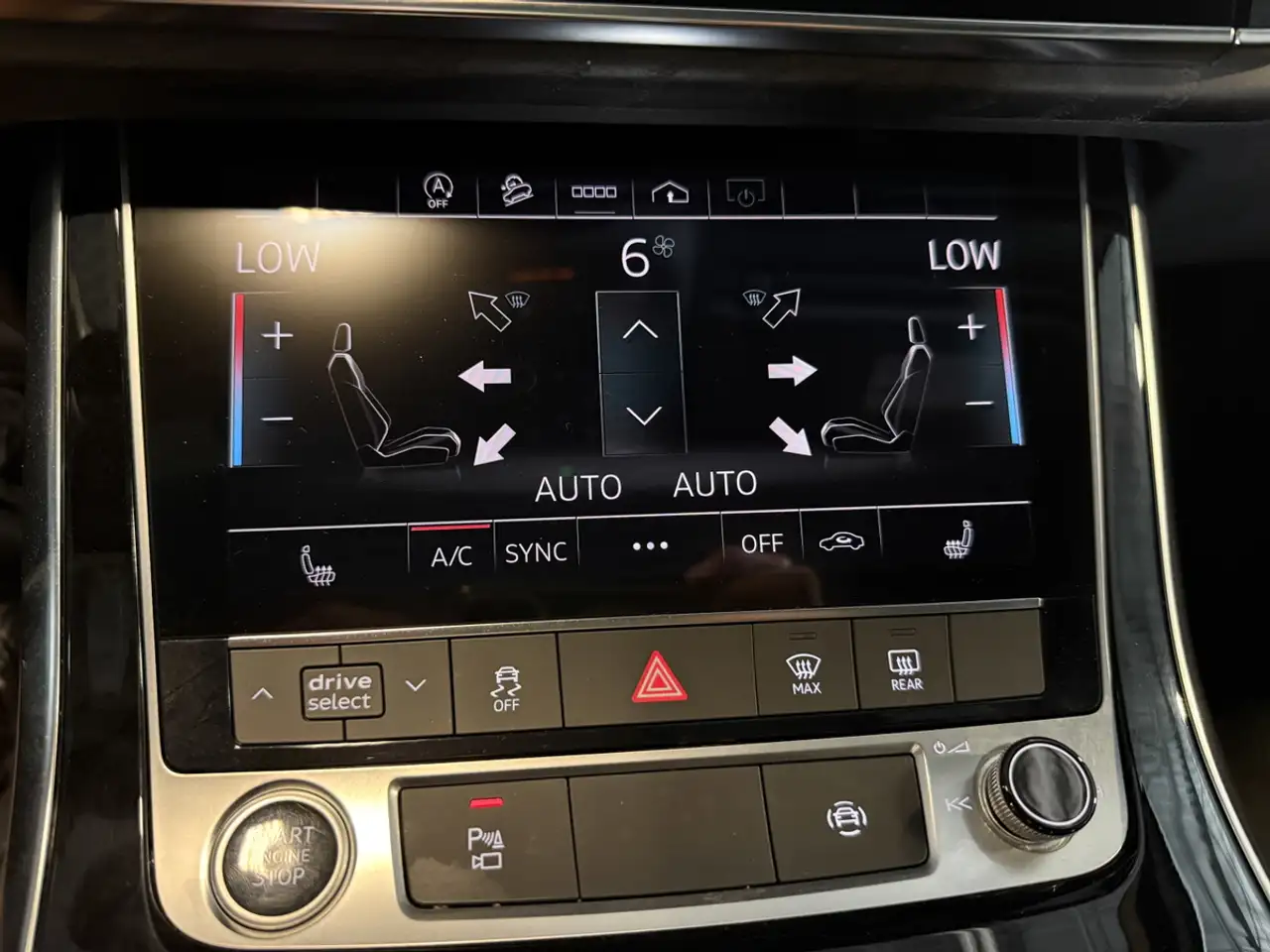 Audi Q7 - Image 23