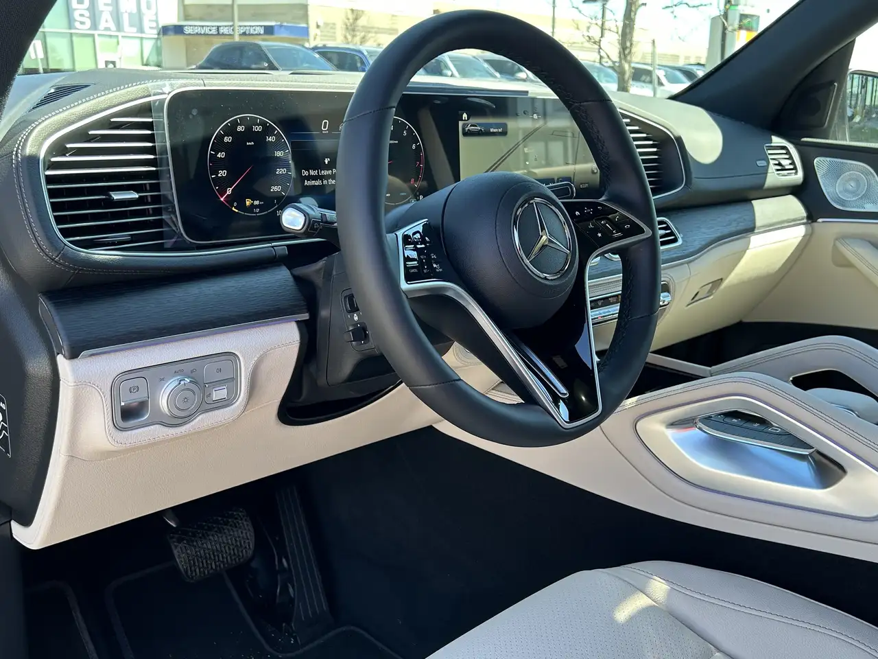 Mercedes-Benz GLE - Image 11