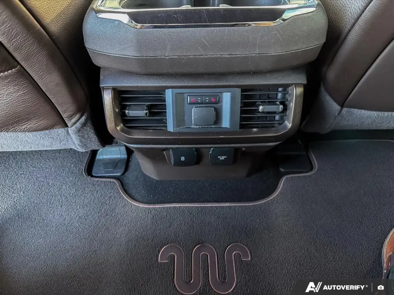 Ford F-150 - Image 26