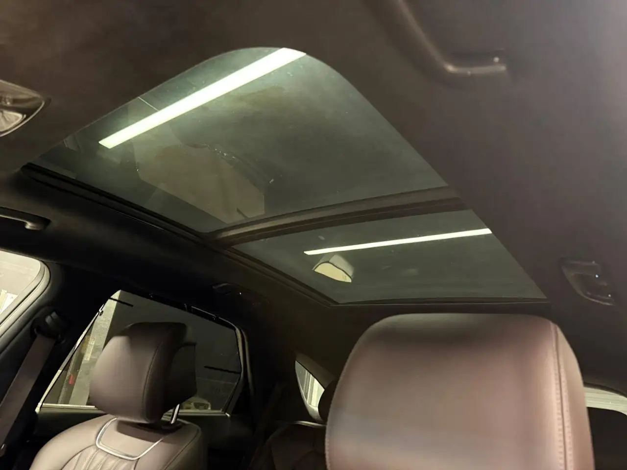 Genesis GV70 - Image 24