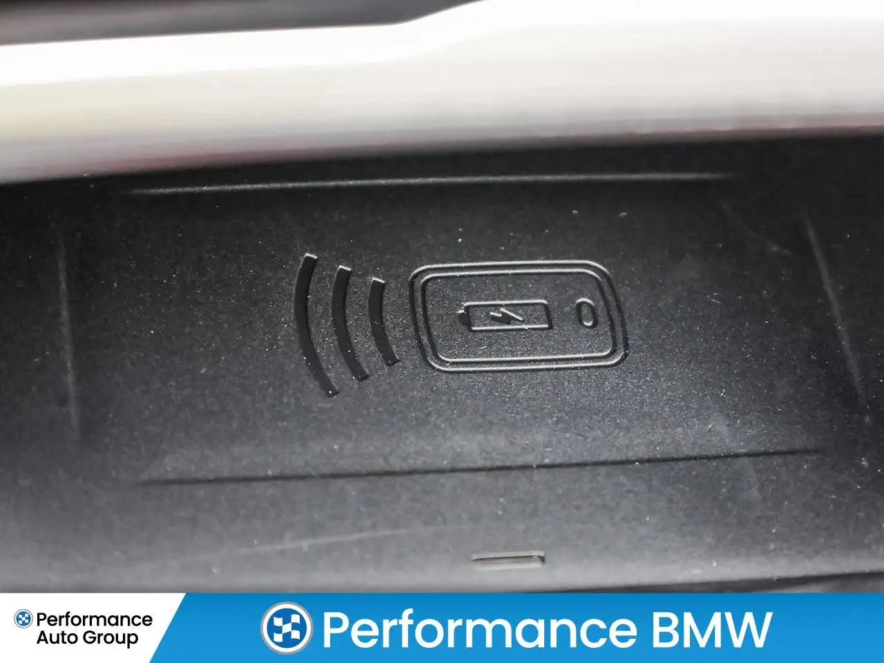 BMW i4 - Image 27