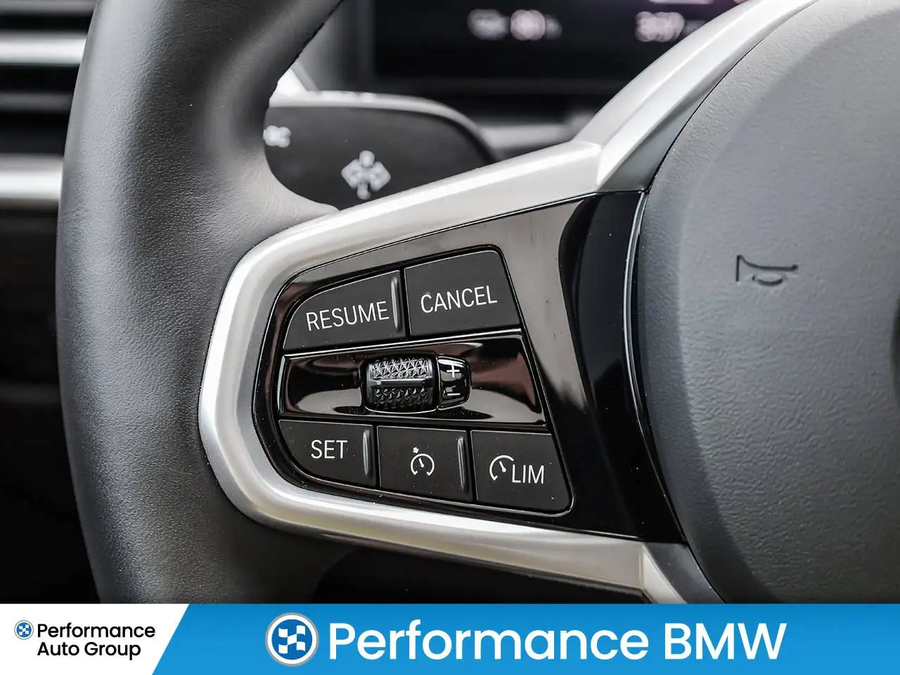 BMW i4 - Image 22
