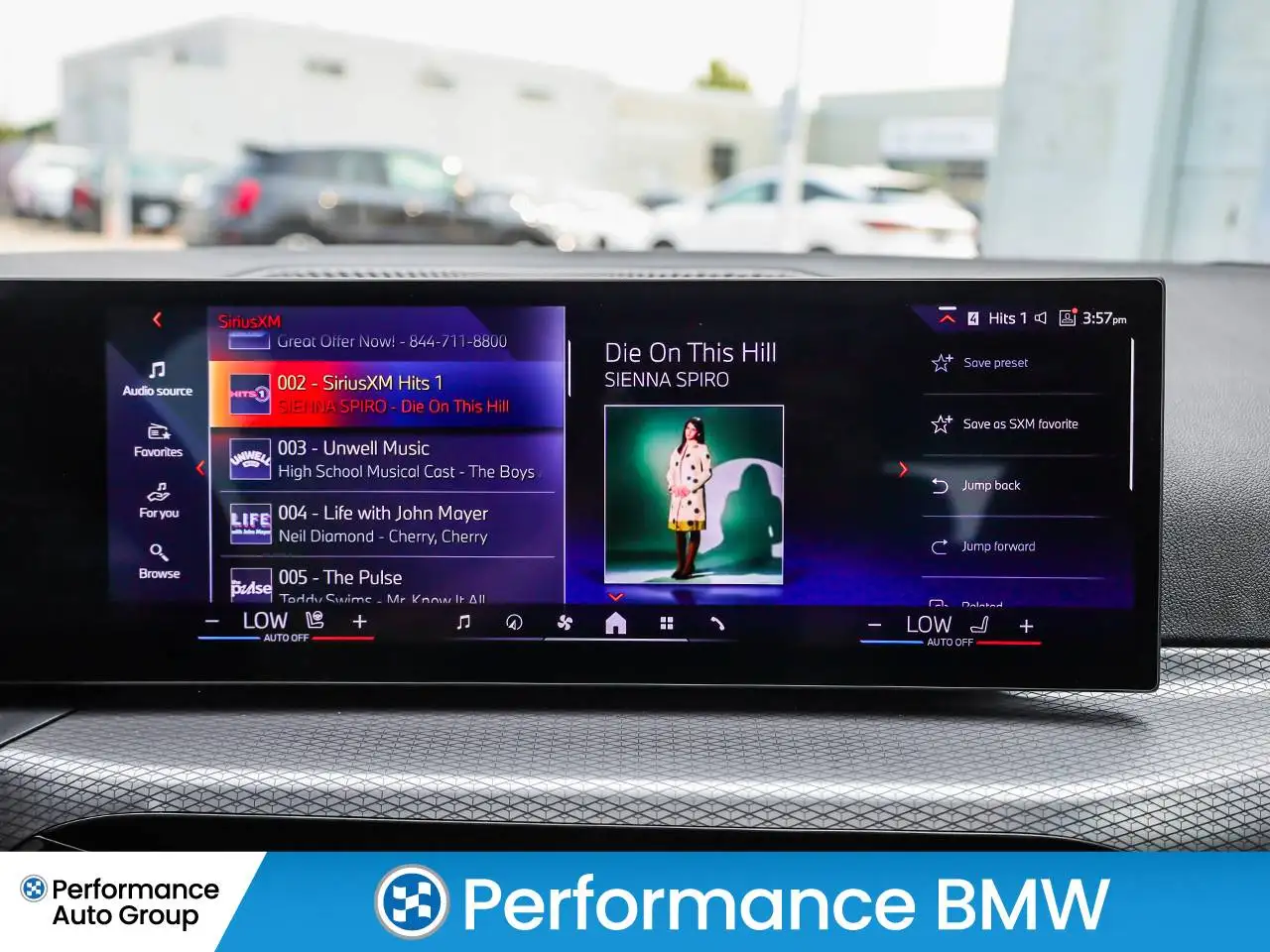 BMW i4 - Image 24