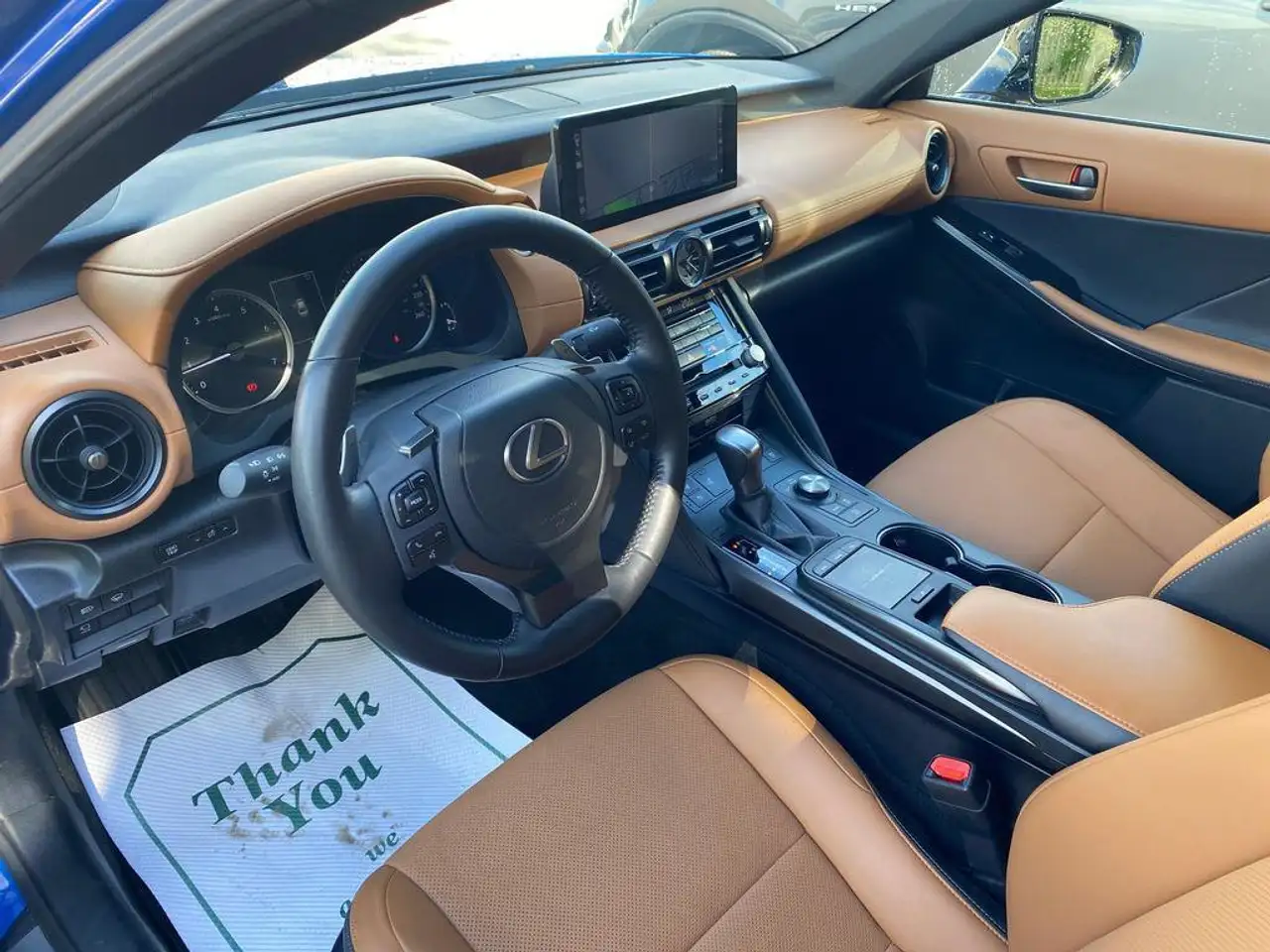 Lexus IS - Image 18