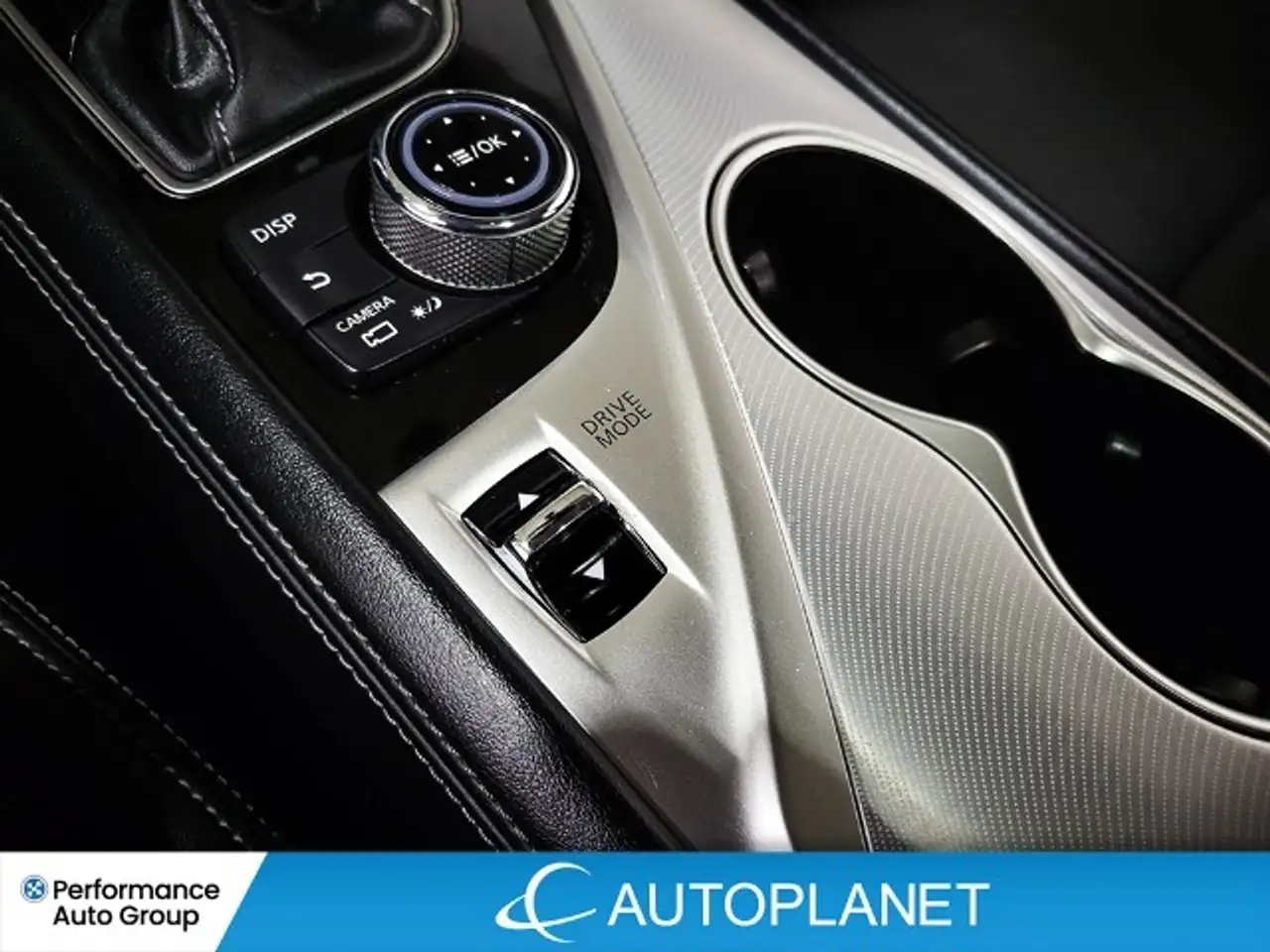Infiniti Q50 - Image 38