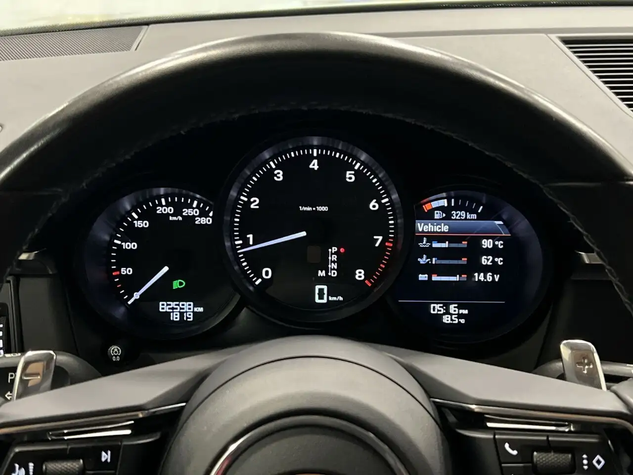 Porsche Macan - Image 14