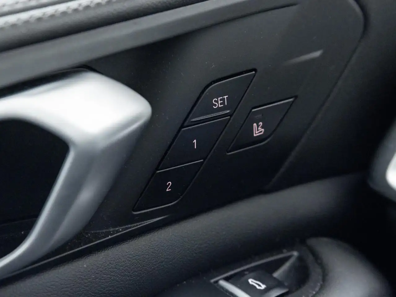 BMW X5 - Image 17