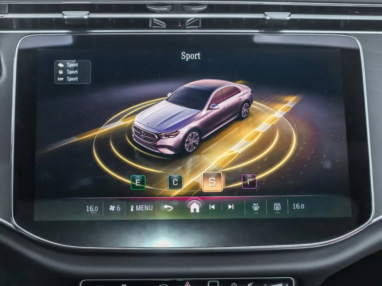 Mercedes-Benz E-Class - Image 22