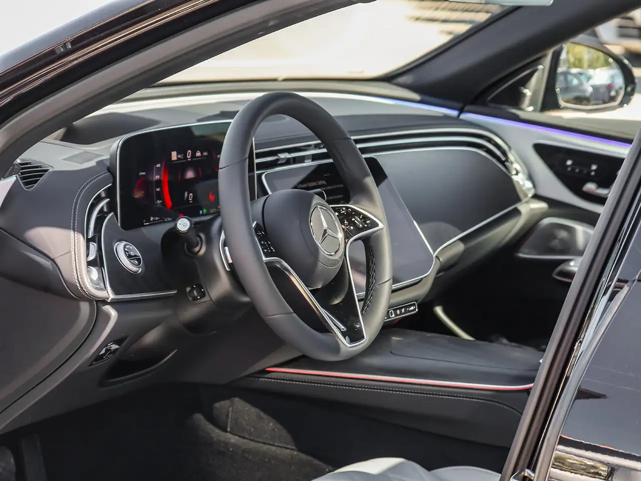Mercedes-Benz E-Class - Image 8