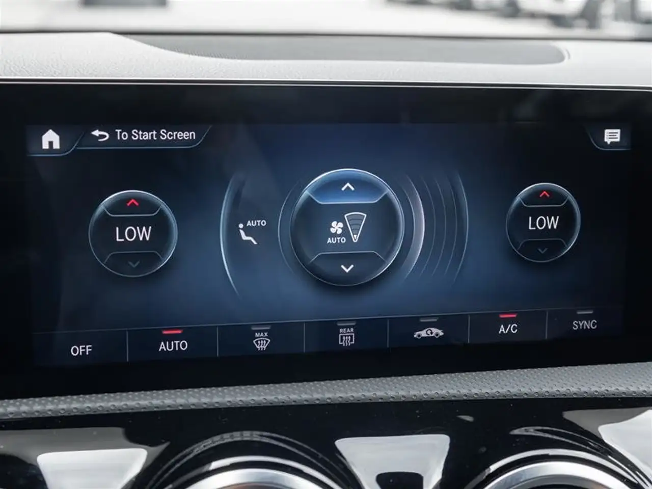 Mercedes-Benz CLA - Image 24