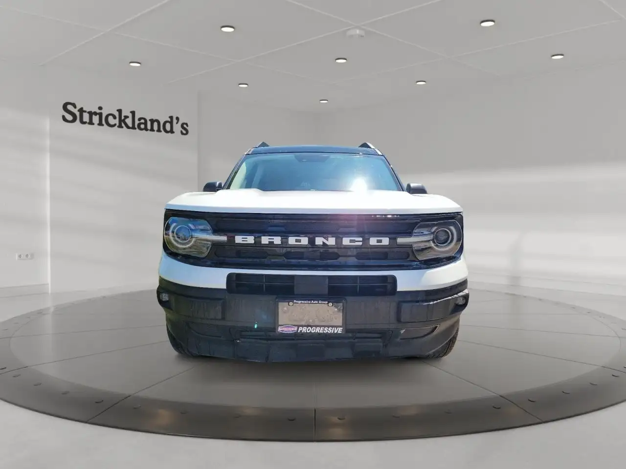 Ford Bronco Sport - Image 2
